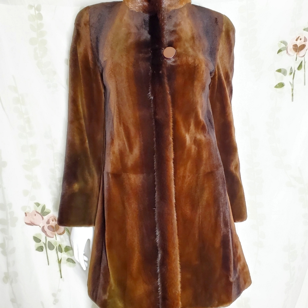 Sheared mink coat. Prelove,  great condition.  3 years old.